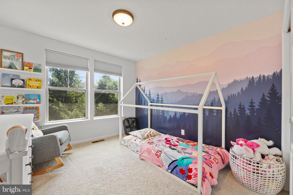 3 TREYBURN DRIVE
