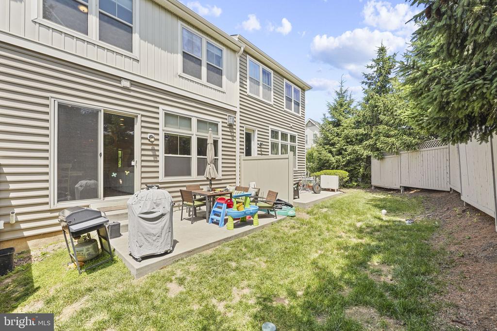 3 TREYBURN DRIVE
