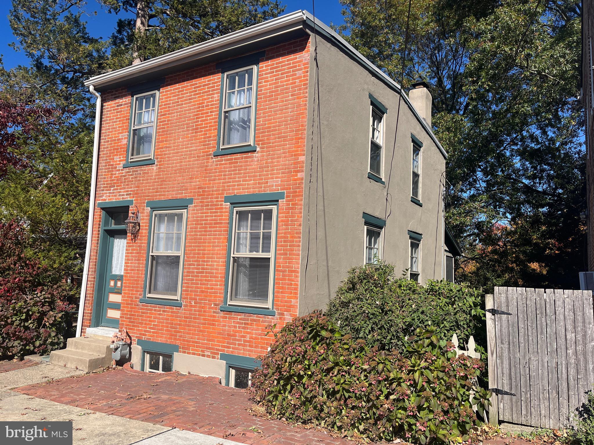 331 W 2ND STREET