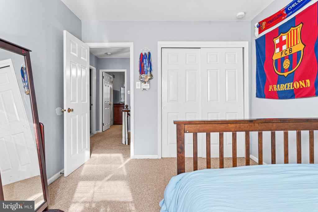 211 BLOOMINGDALE AVENUE 10B4008