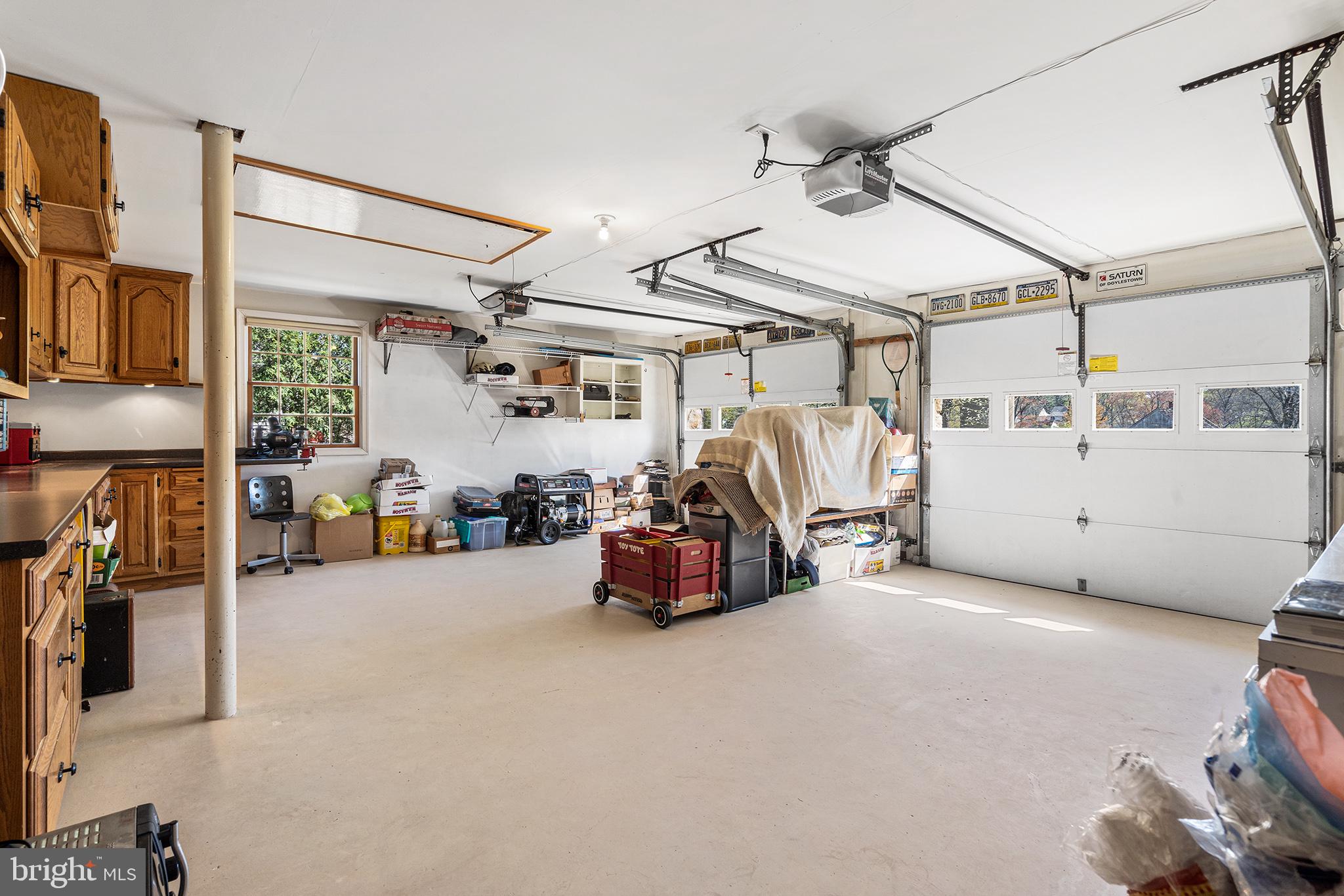 1290 STONYBROOK LANE