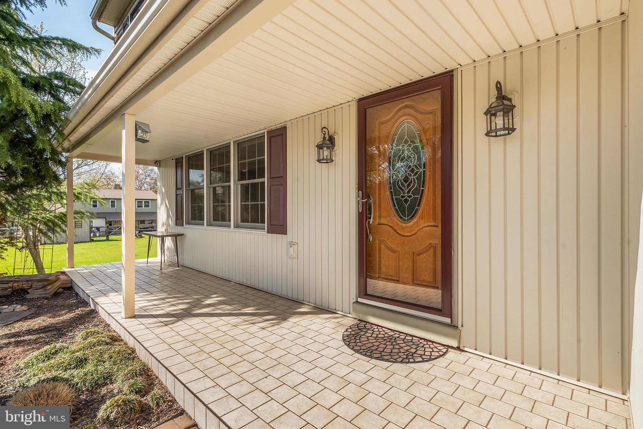 1290 STONYBROOK LANE