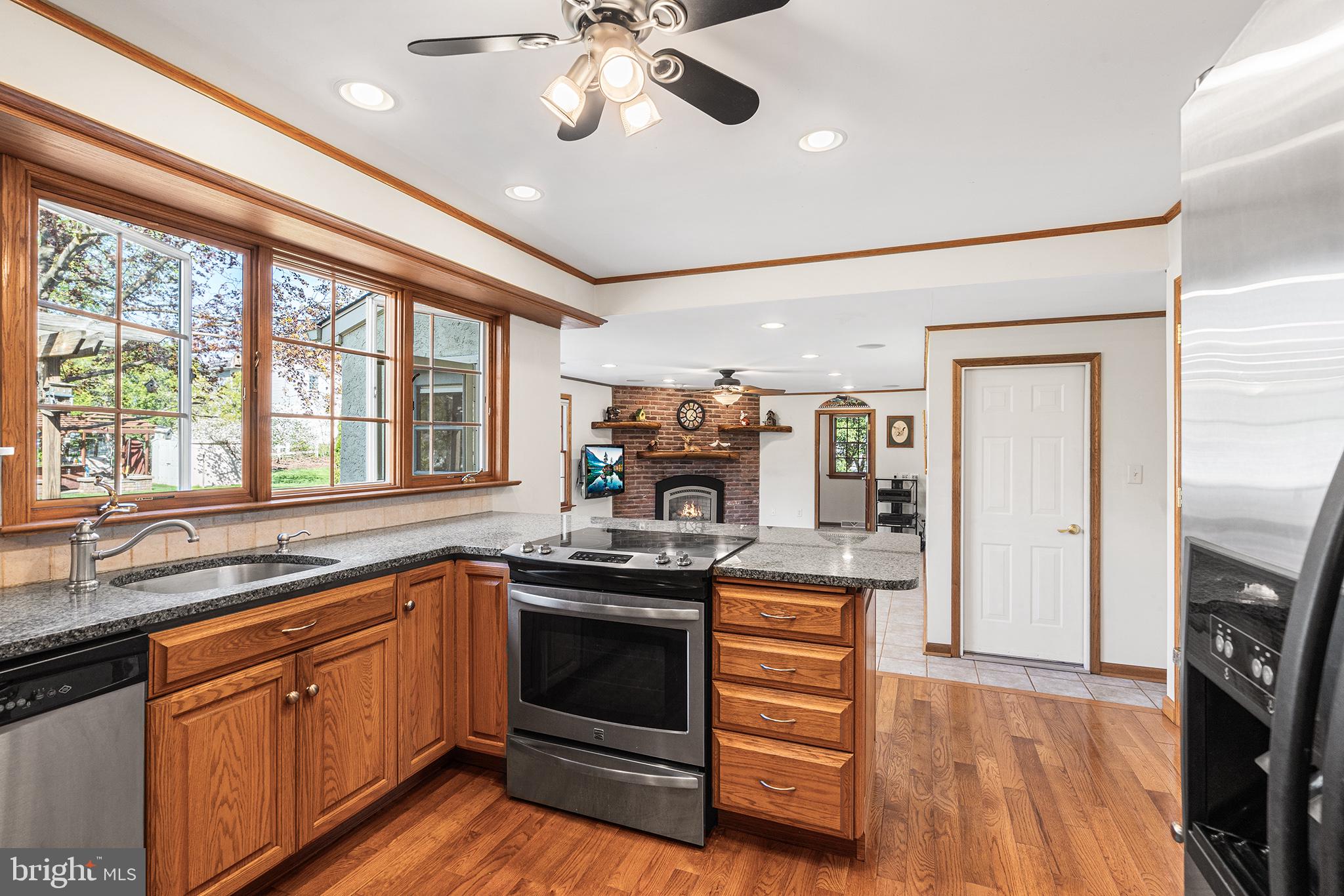 1290 STONYBROOK LANE