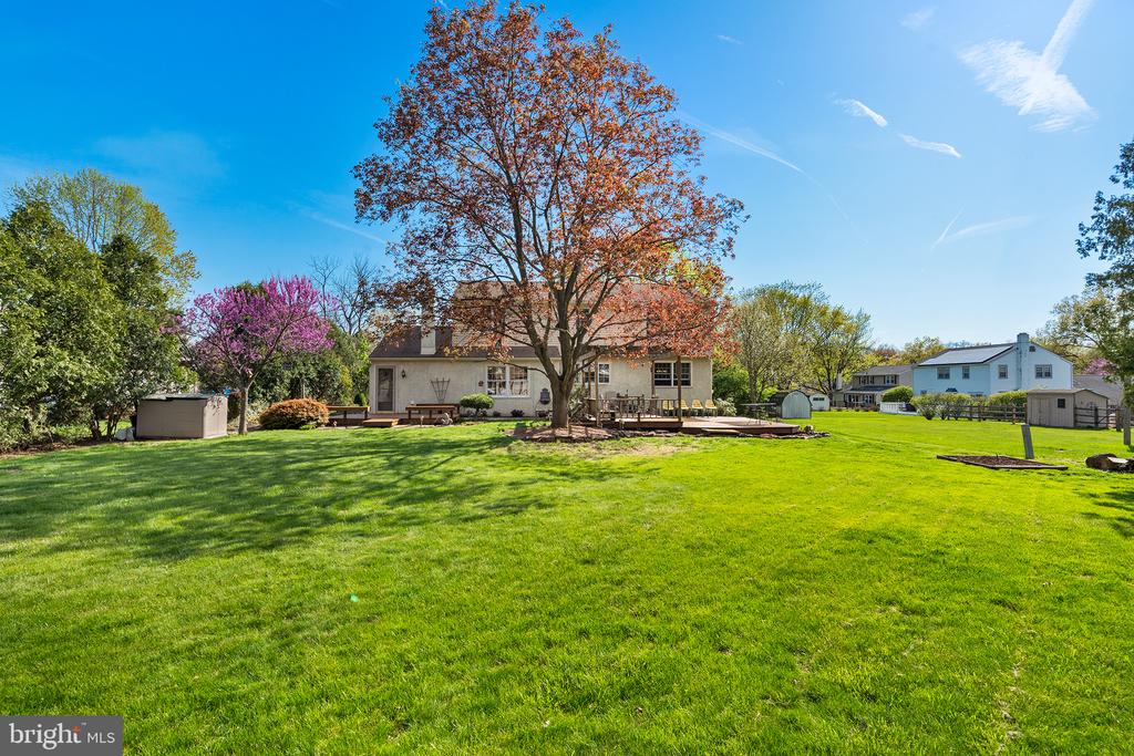 1290 STONYBROOK LANE
