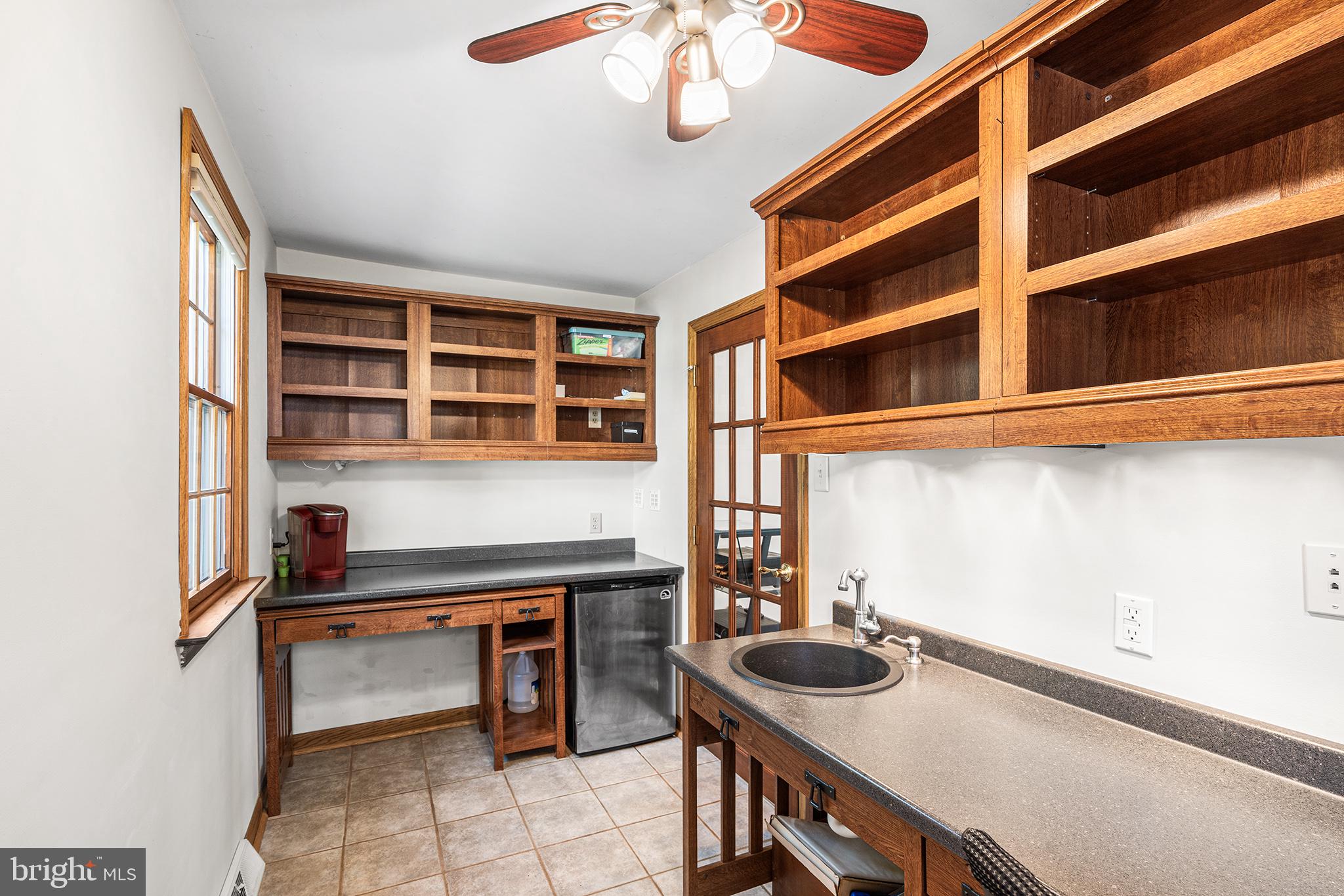 1290 STONYBROOK LANE