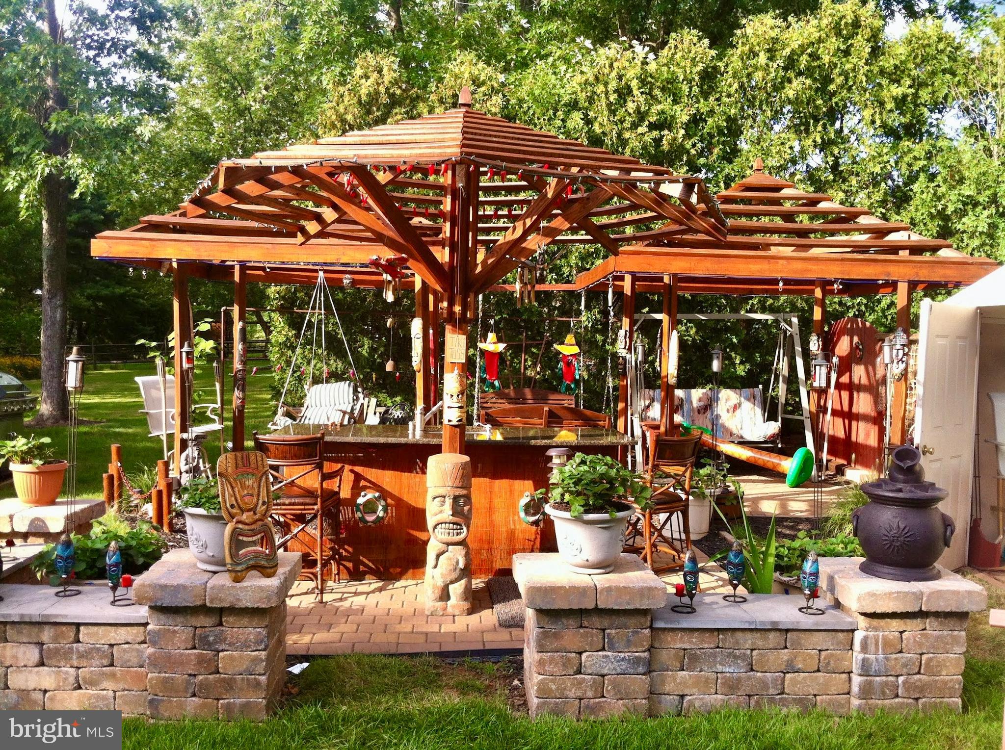 1290 STONYBROOK LANE