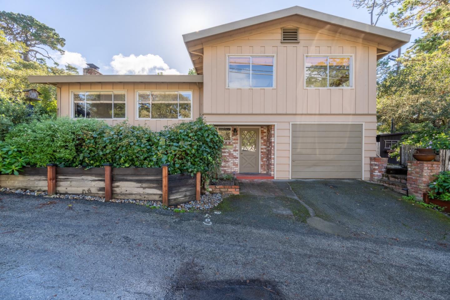 0 SE corner of Guadalupe & 3rd