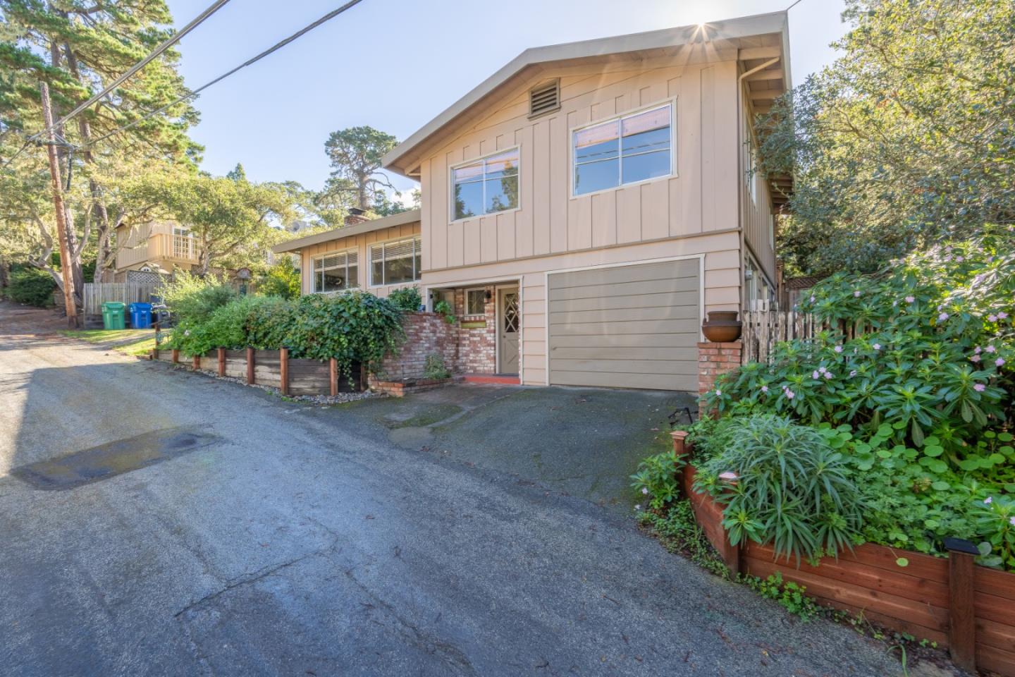 0 SE corner of Guadalupe & 3rd