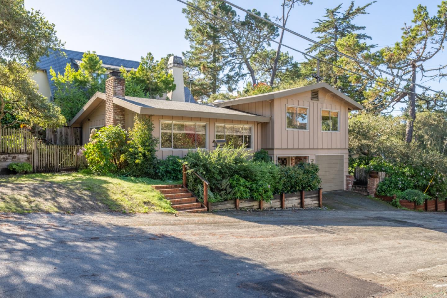 0 SE corner of Guadalupe & 3rd