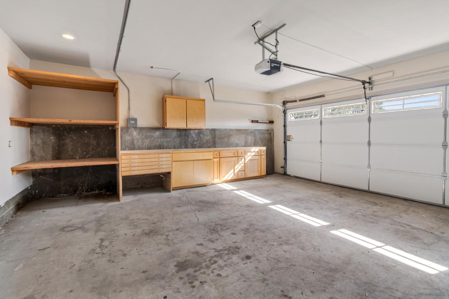 320 El Caminito RD