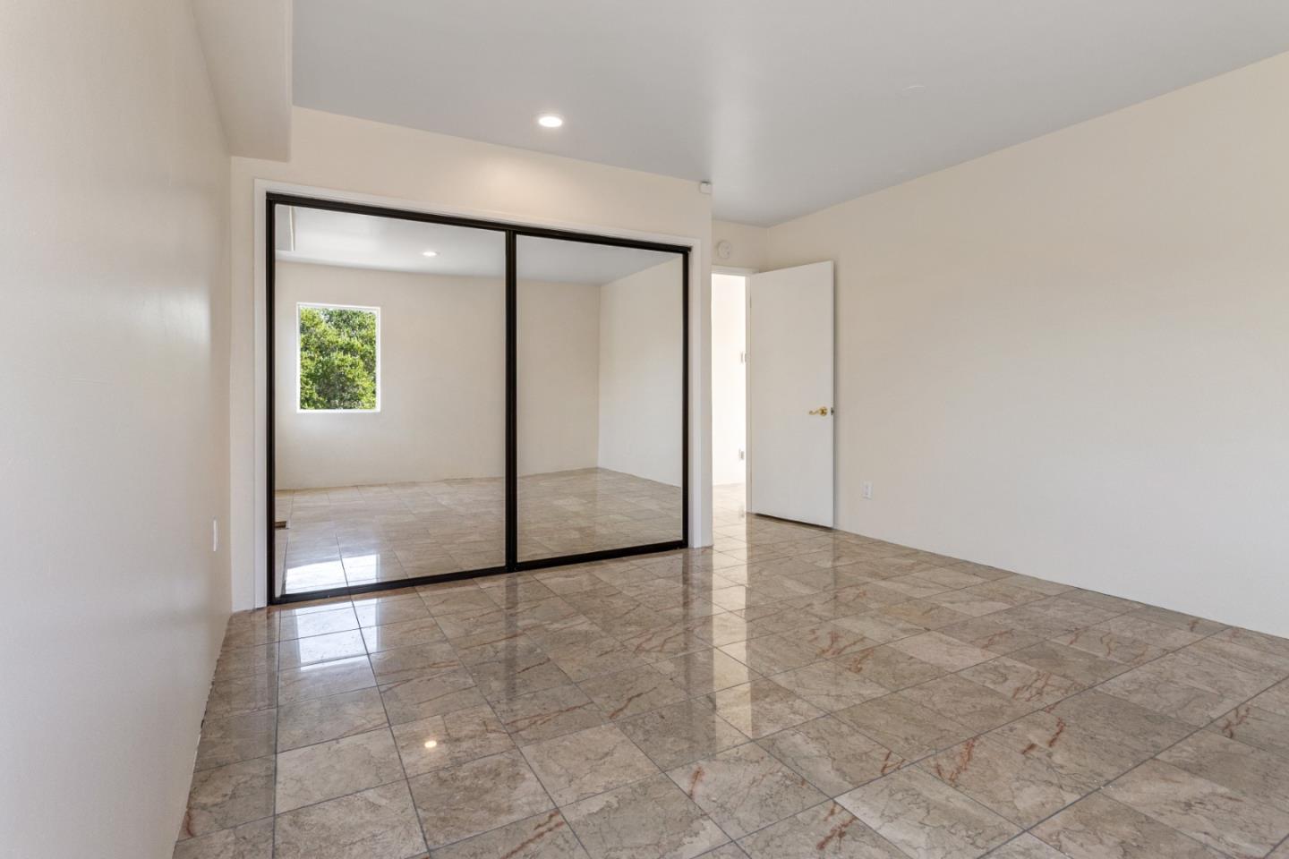 320 El Caminito RD
