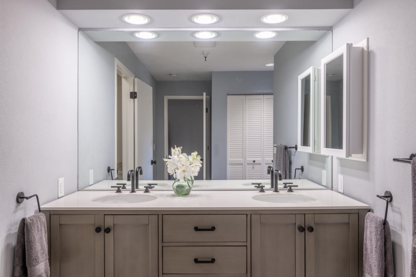 21 Shepherds Knoll Drive