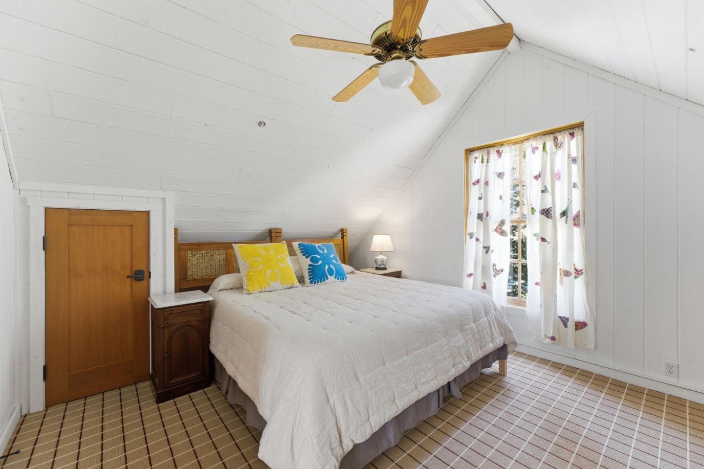 7 San Clemente Drive