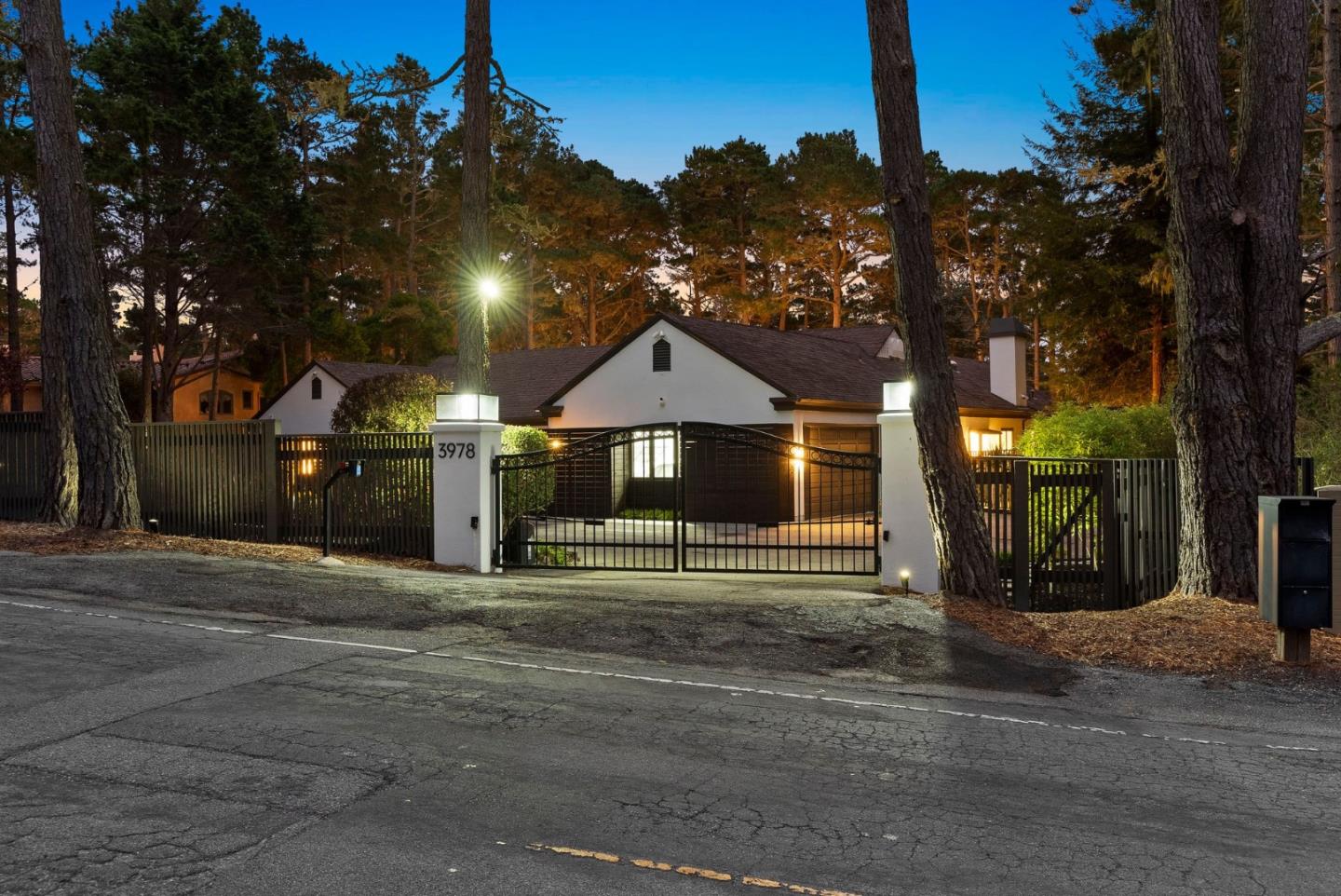 3978 Ronda RD
