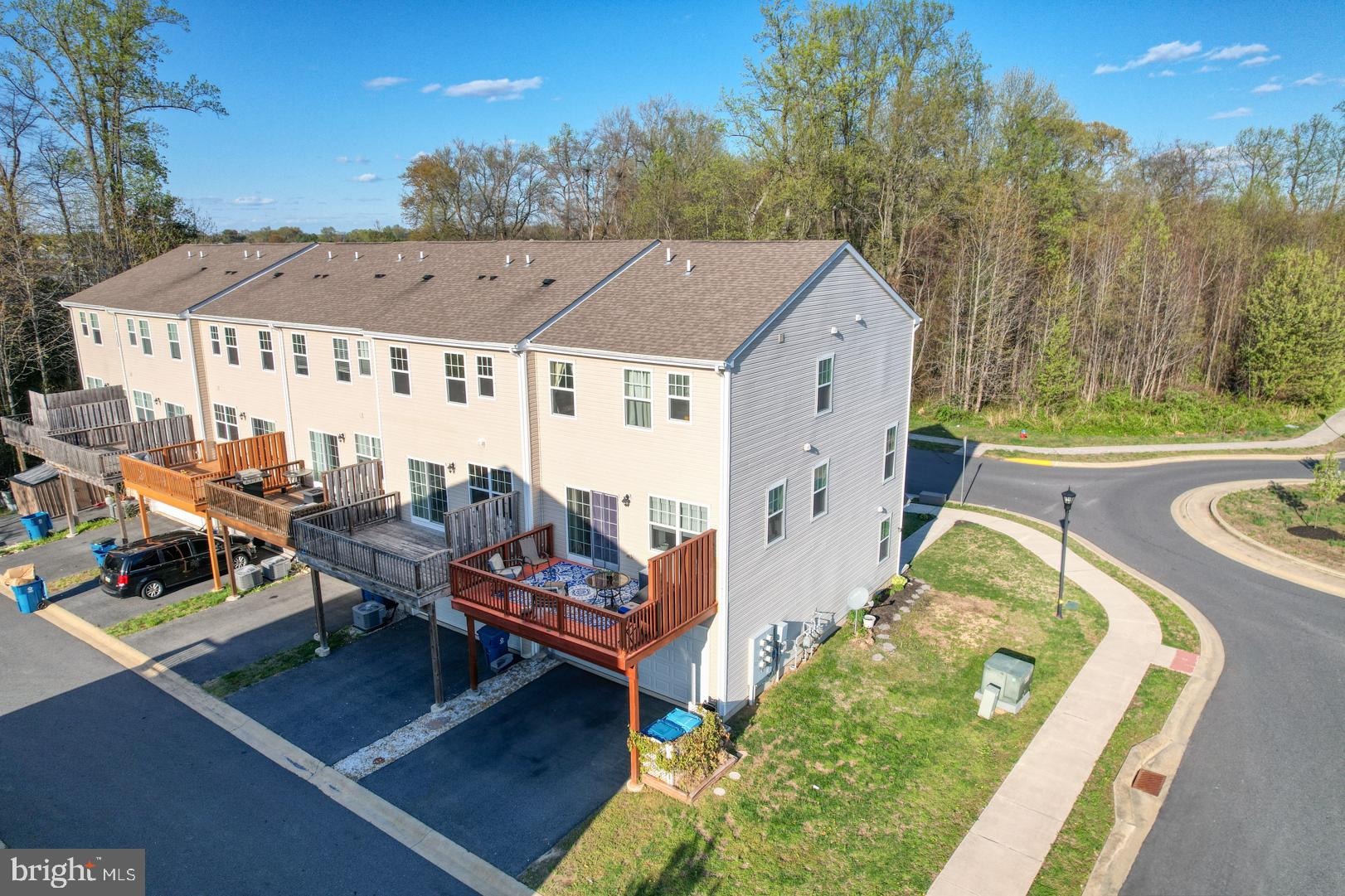 84 Tidbury Xing