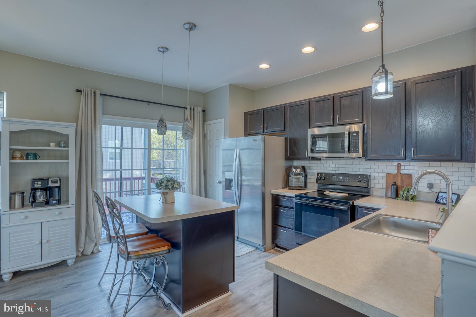 84 Tidbury Xing