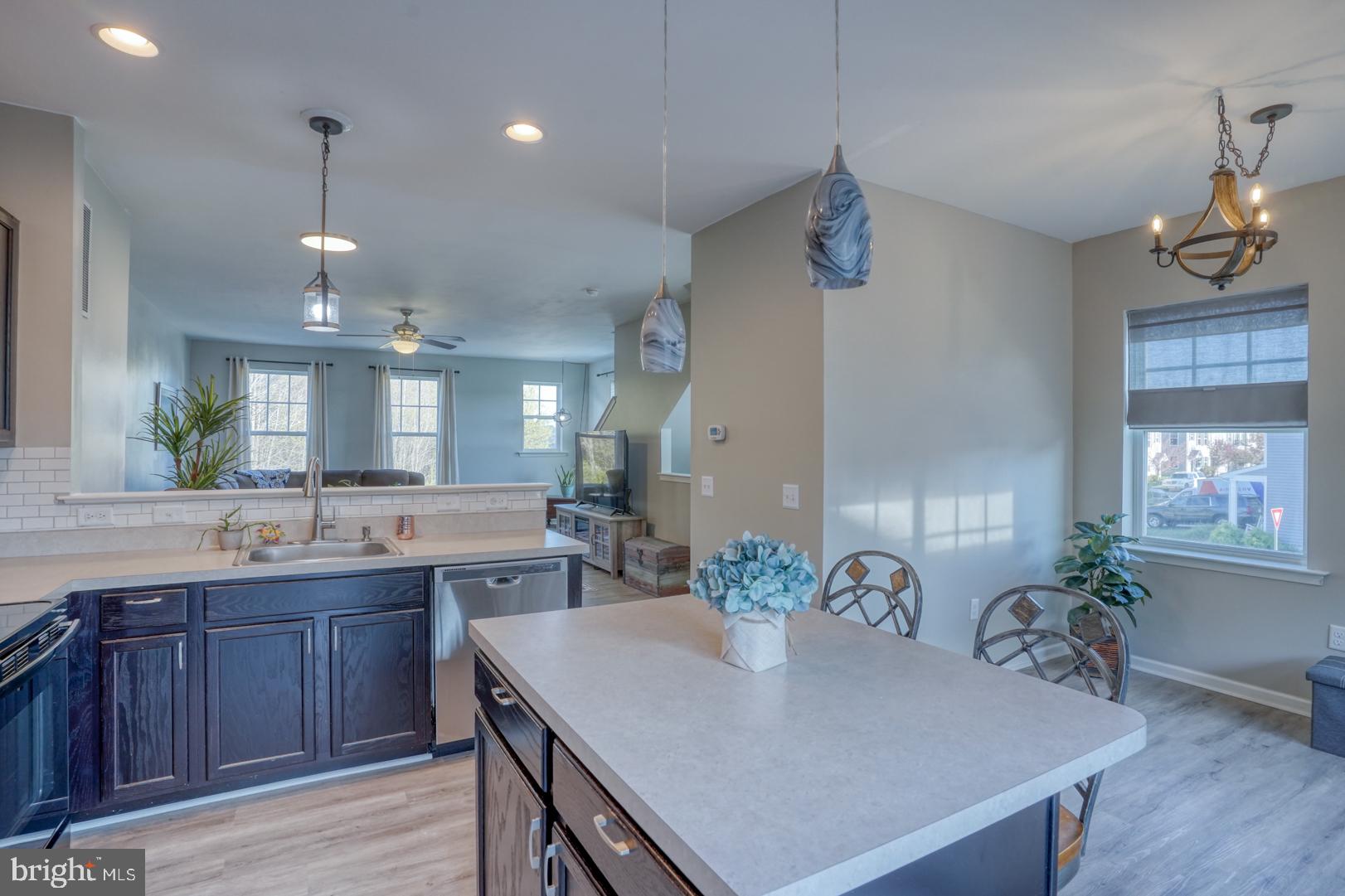 84 Tidbury Xing