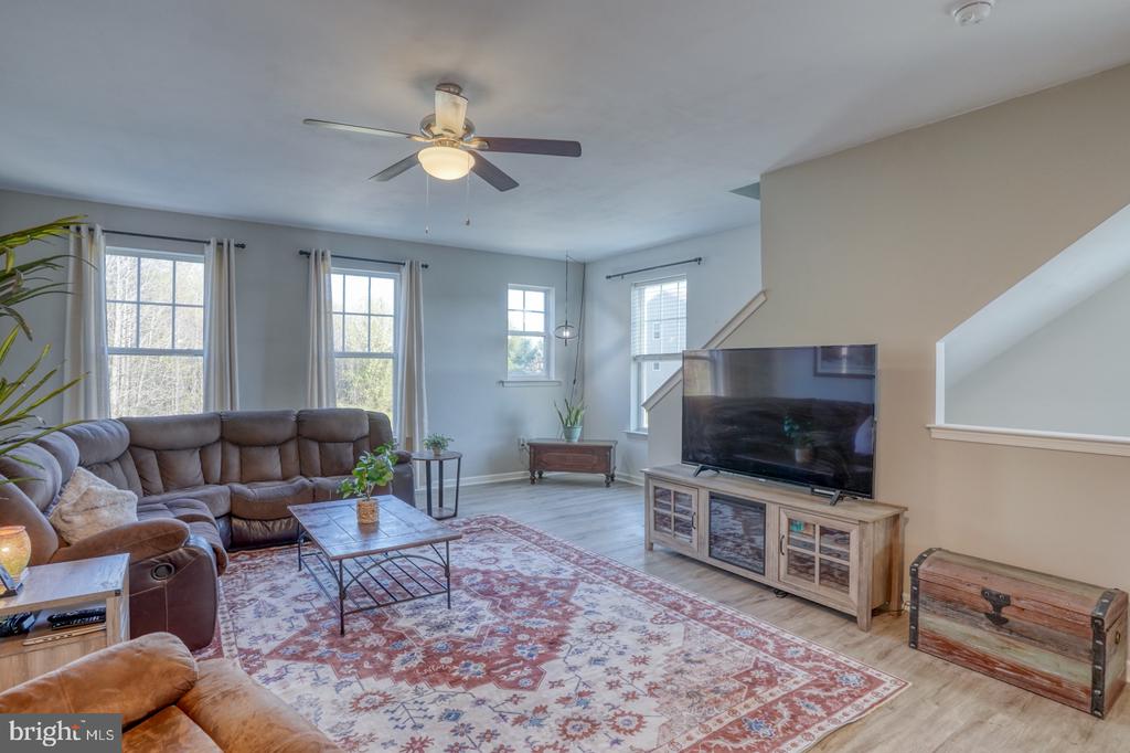 84 Tidbury Xing