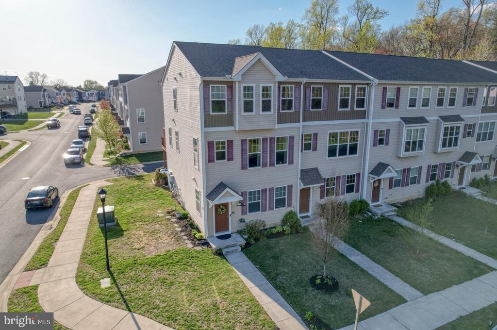 84 Tidbury Xing