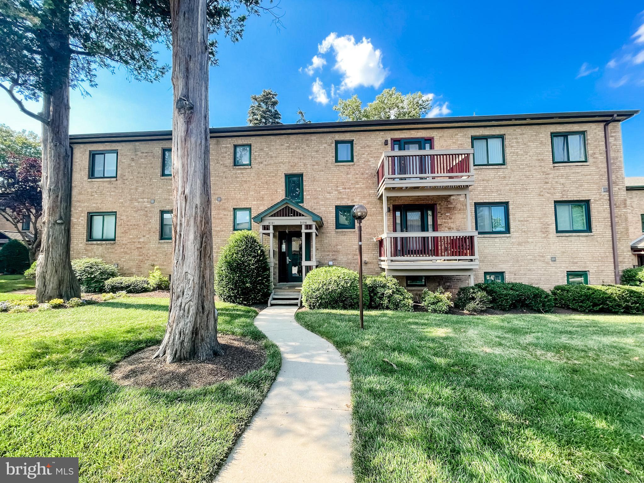 5102 Center TERRACE Unit: 5102