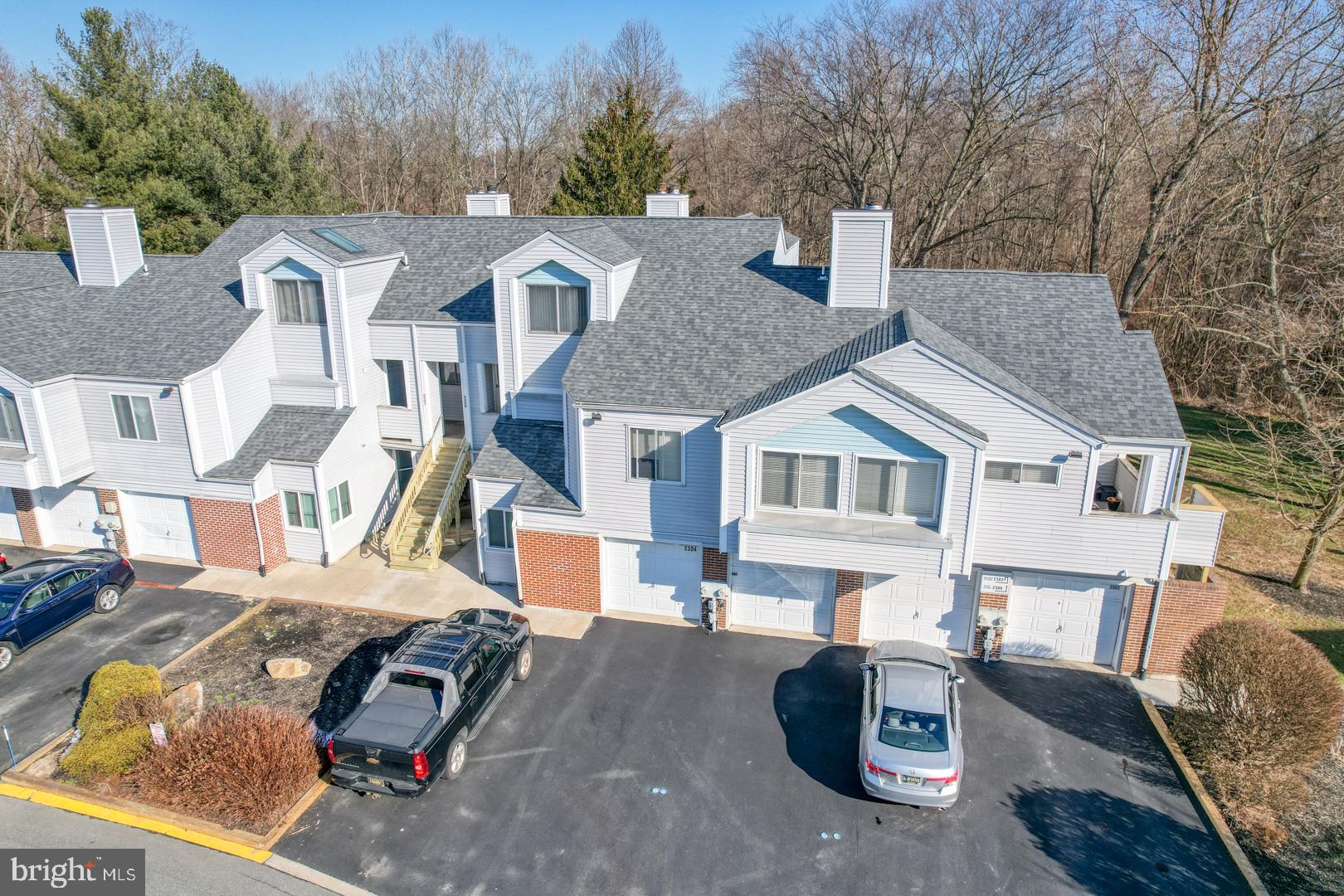 2308 Creekside Dr