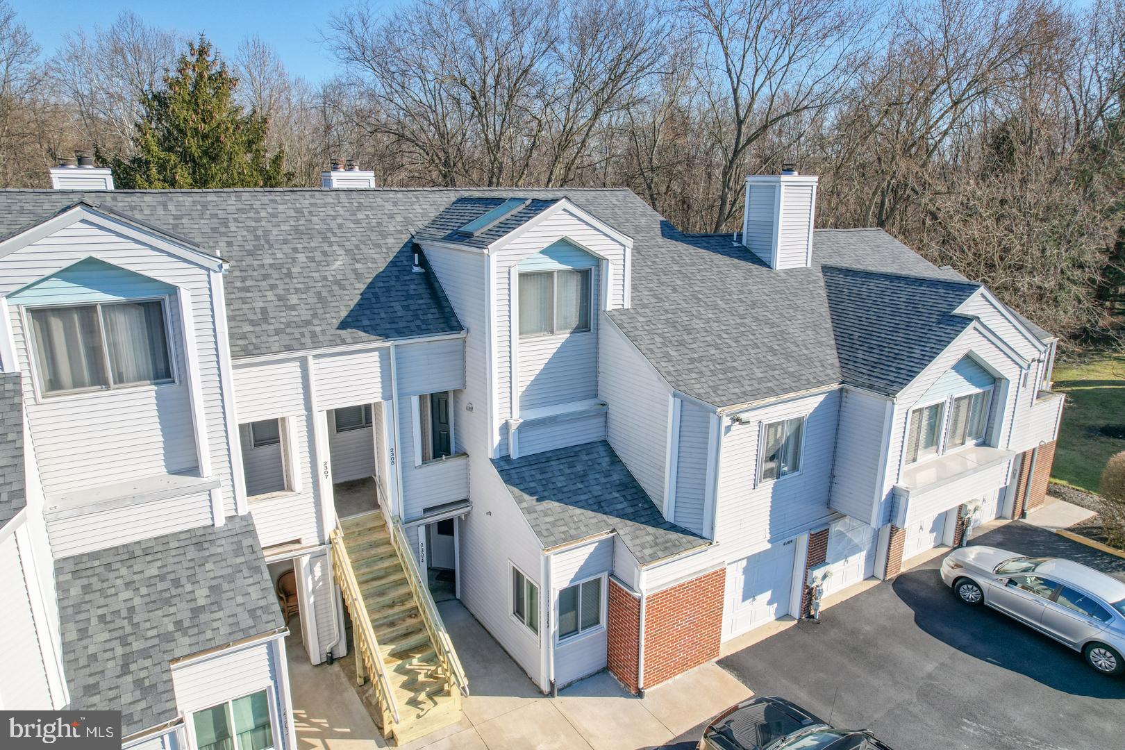 2308 Creekside Dr