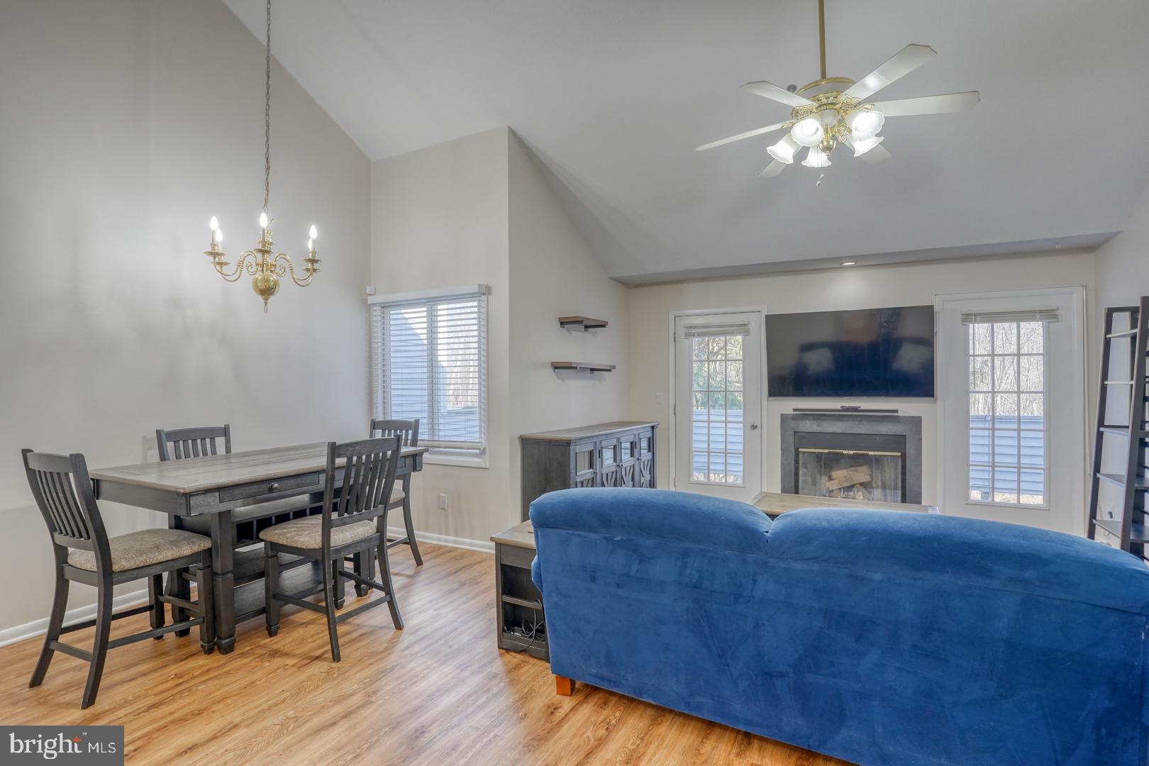 2308 Creekside Dr