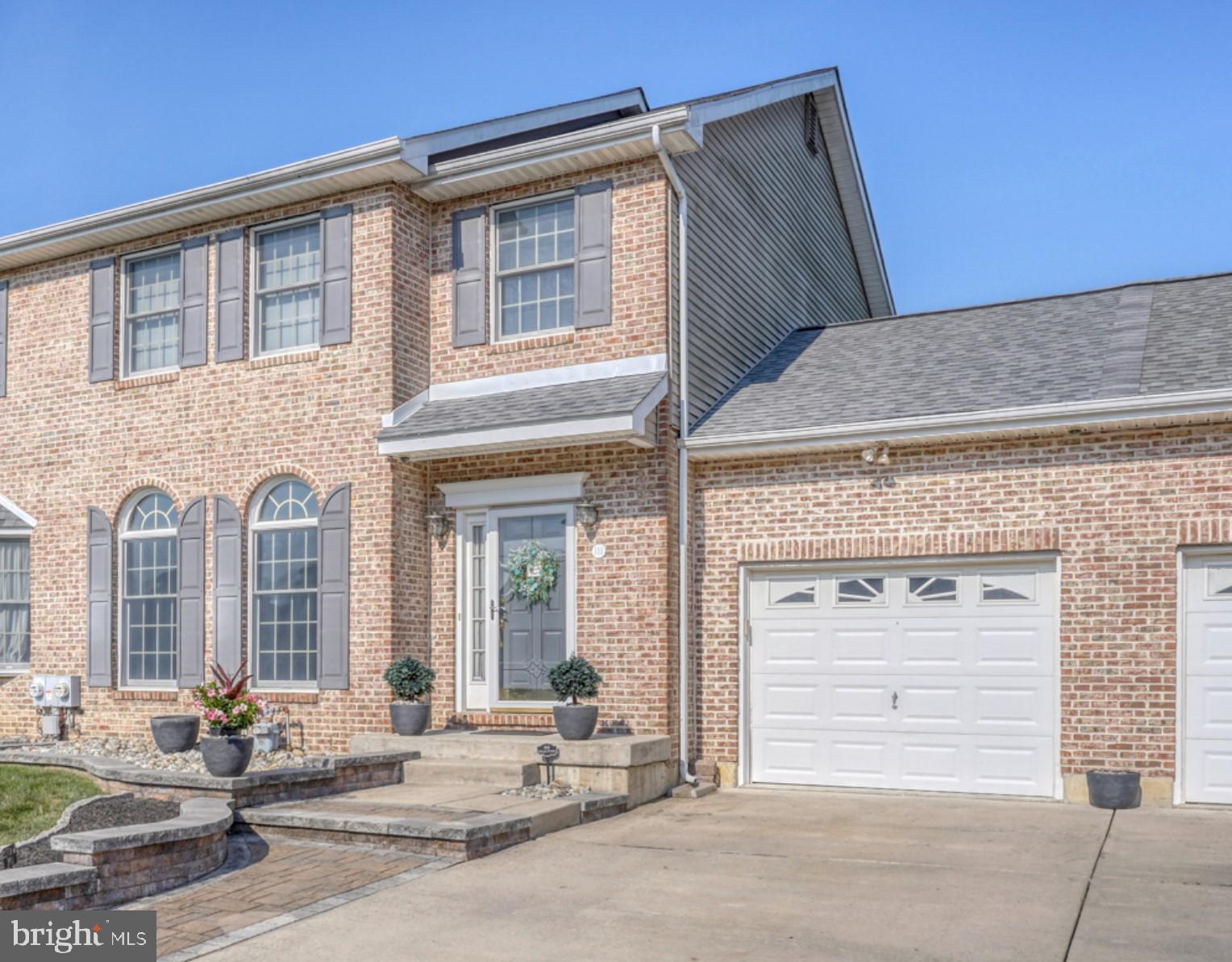 111 Marble House Dr