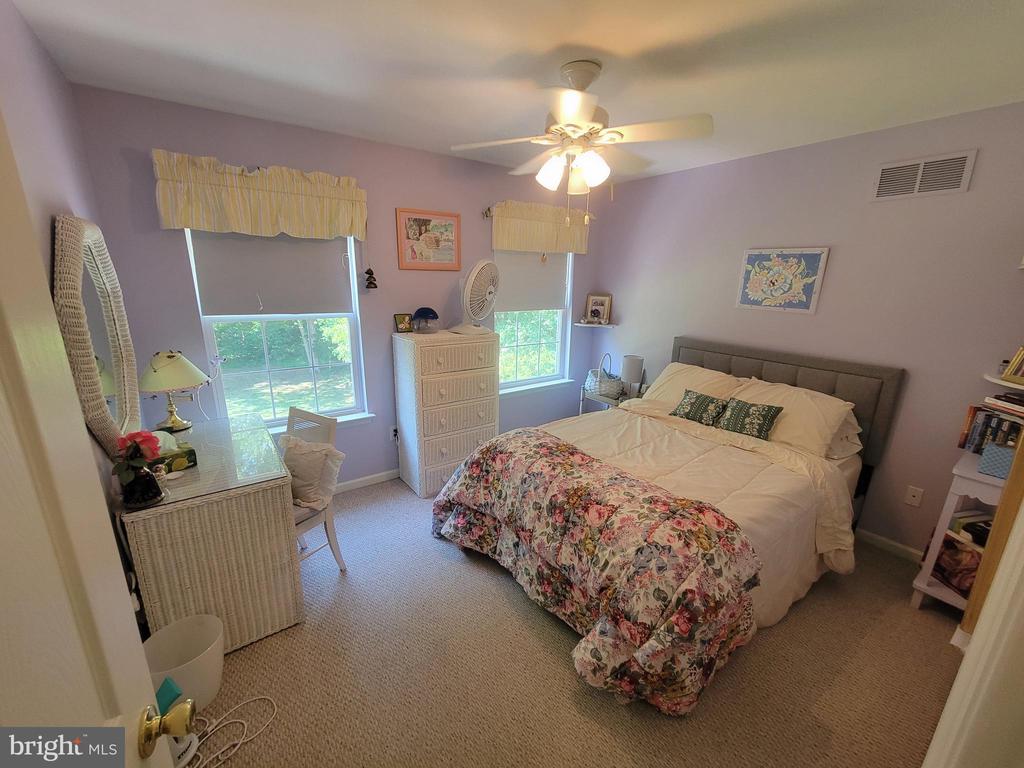 6 Terwood Ct