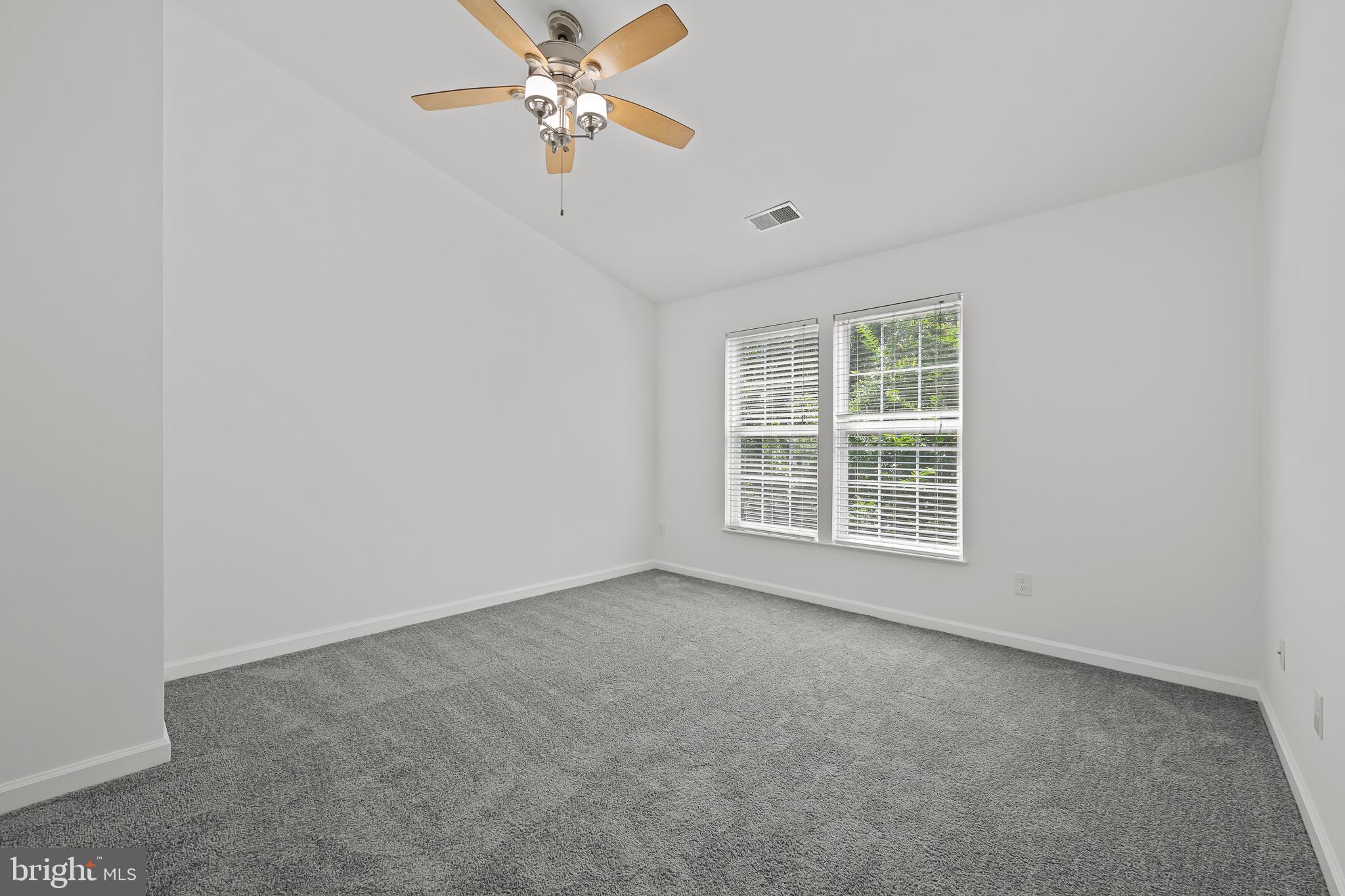 22 Hibiscus Dr