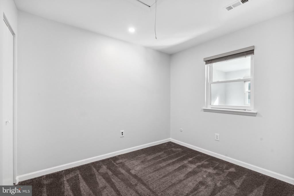 24 Archer Cir