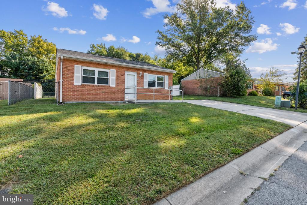 24 Archer Cir