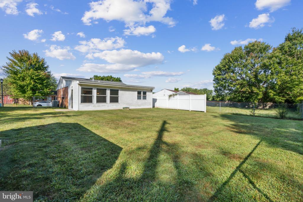 24 Archer Cir