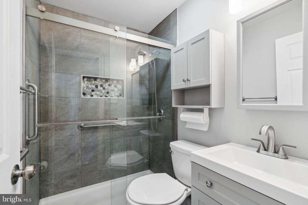 24 Archer Cir