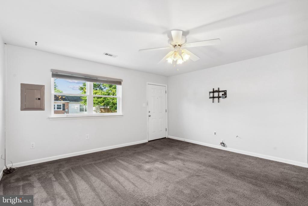 24 Archer Cir