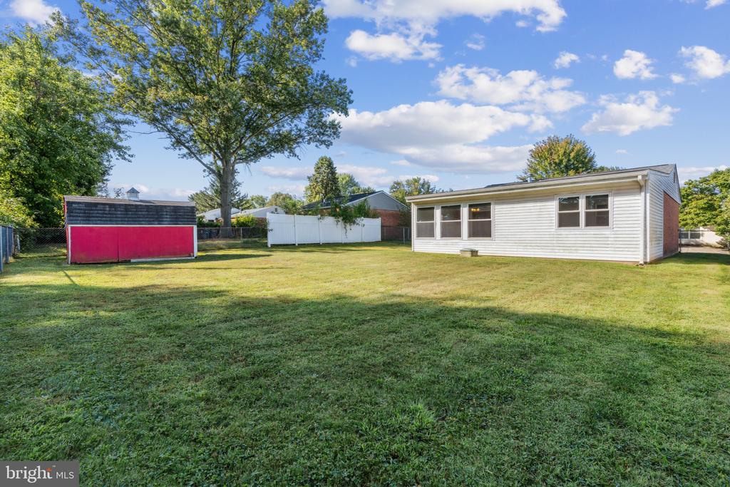 24 Archer Cir