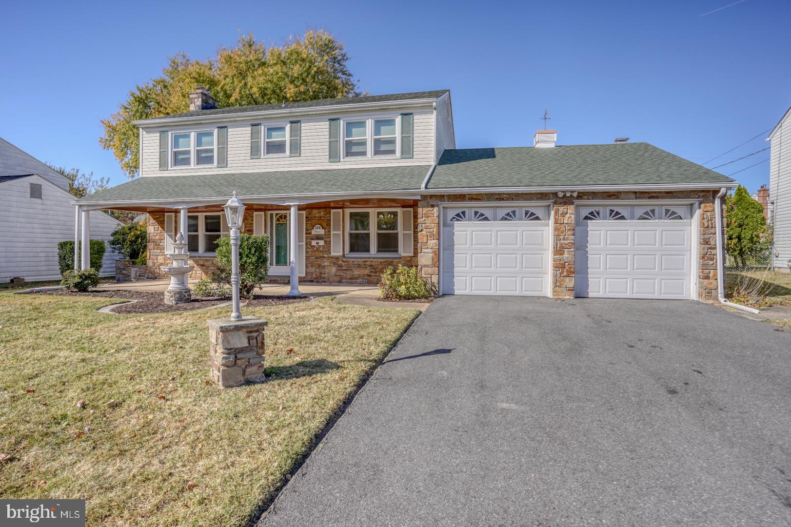 326 E Roosevelt Ave