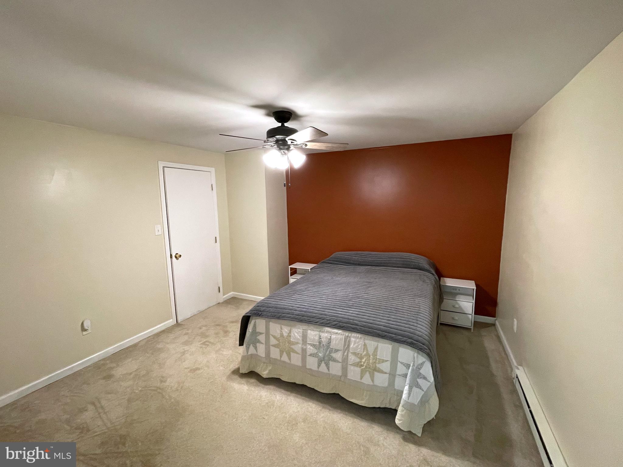 6 CLADDAGH COURT