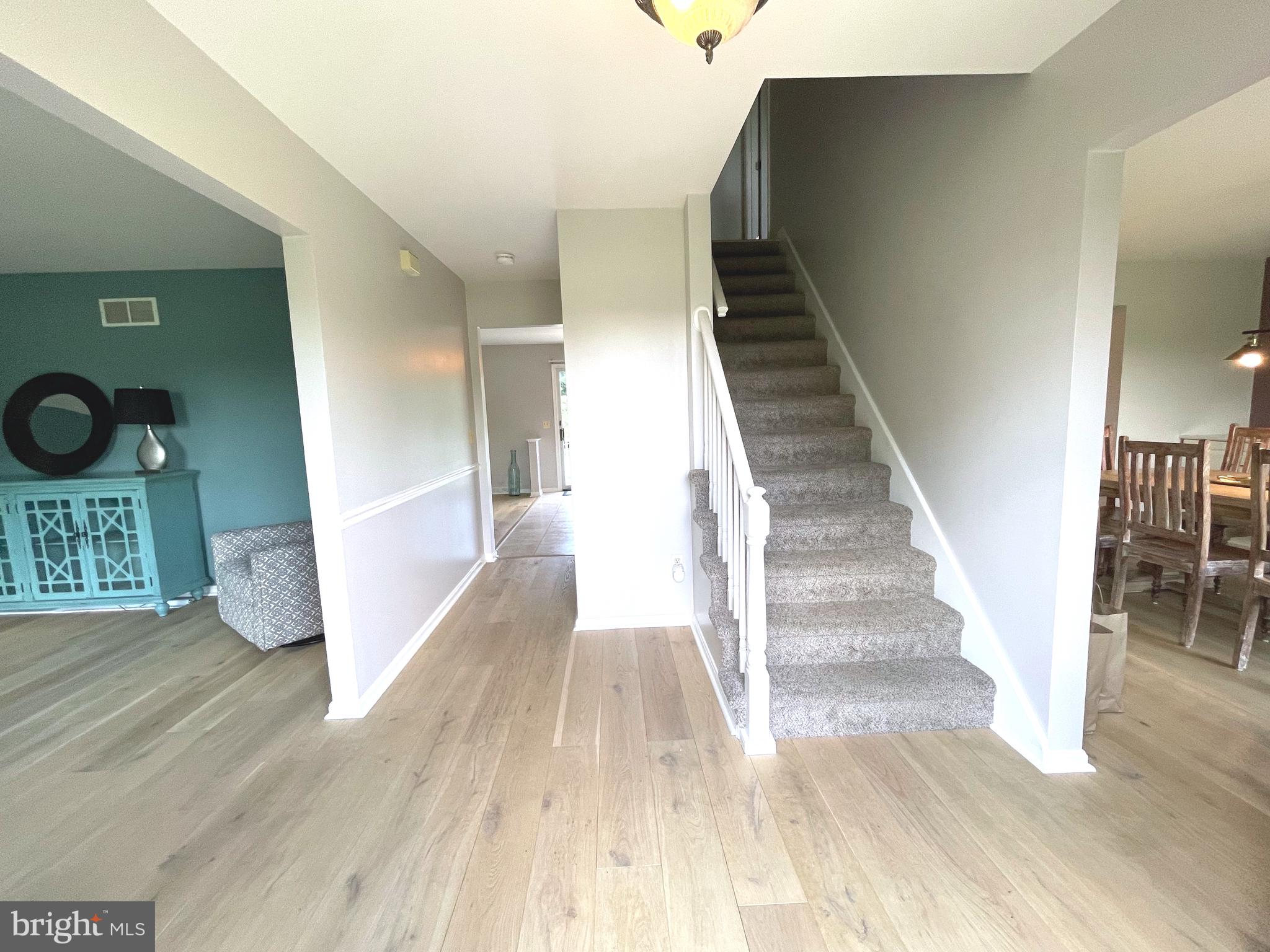 6 CLADDAGH COURT