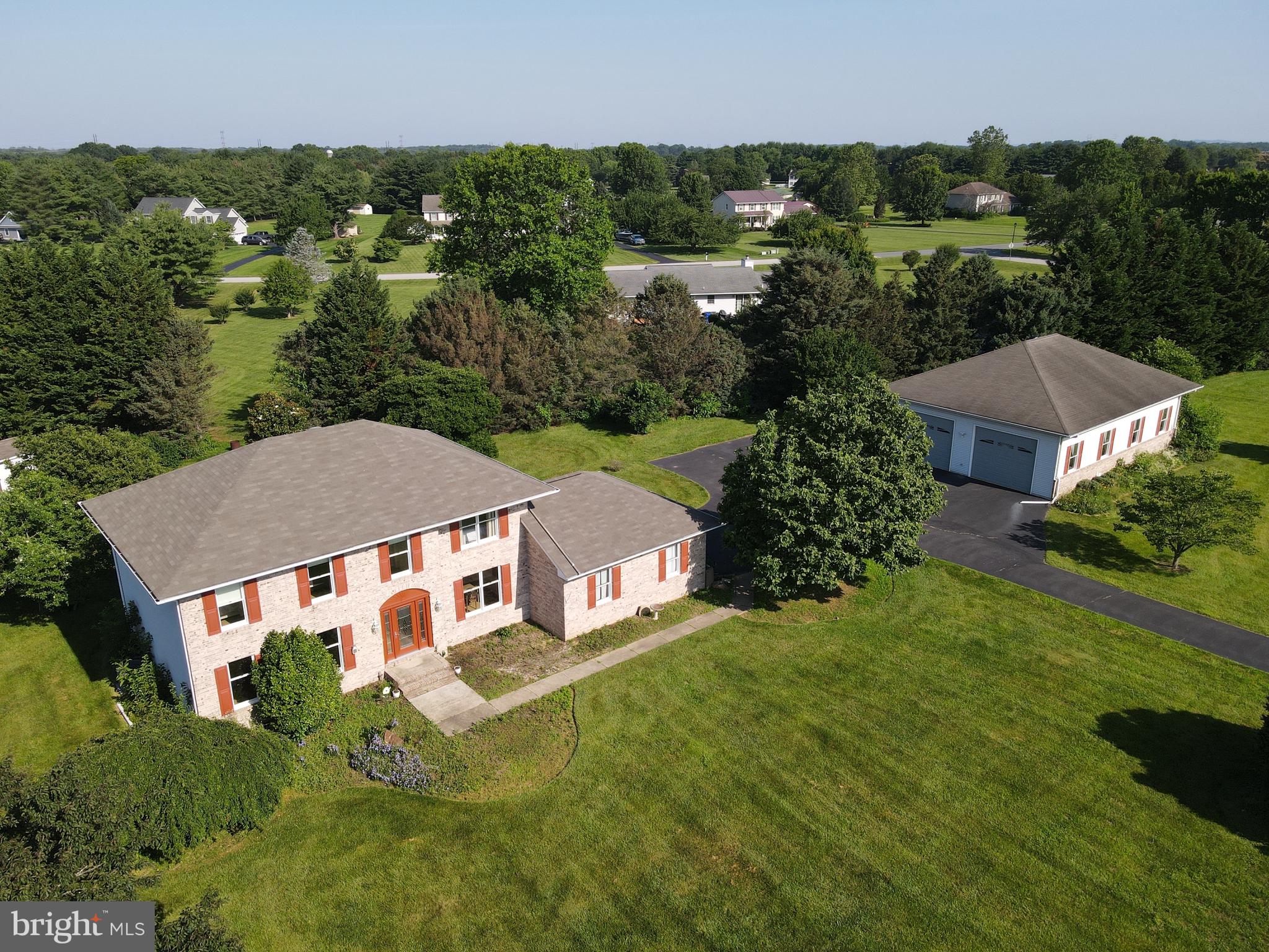 6 CLADDAGH COURT