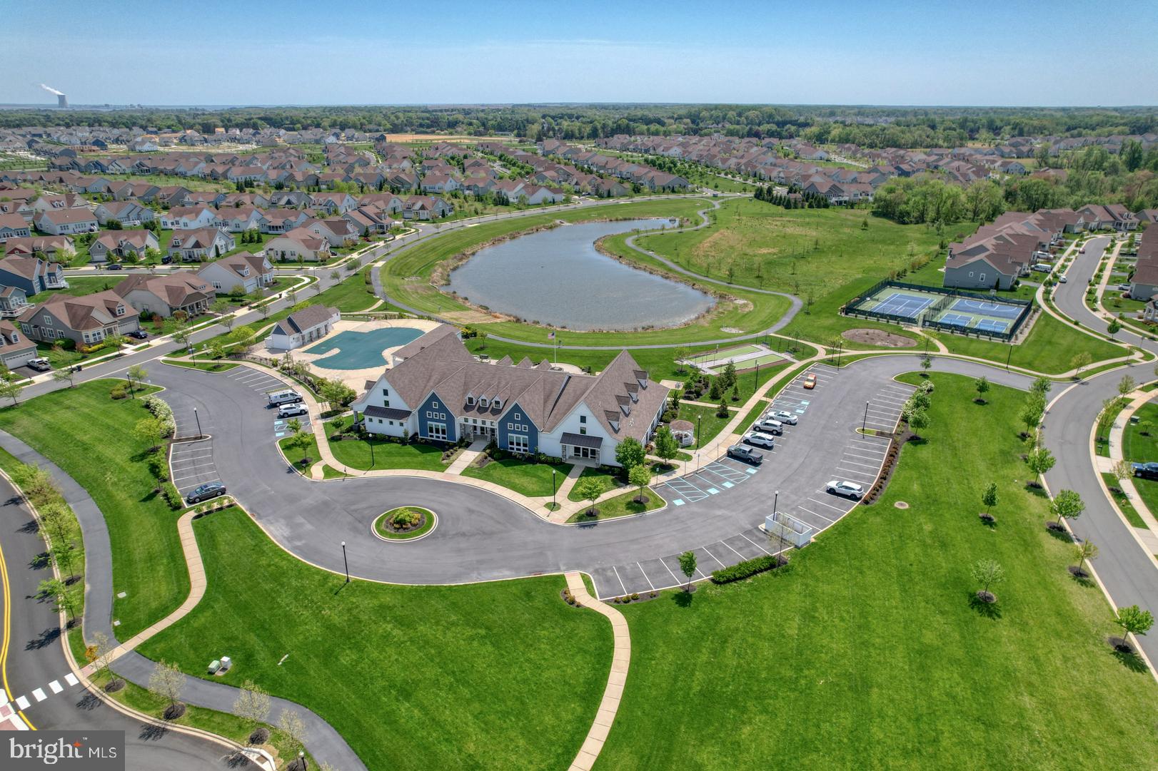 2722 van Cliburn Cir