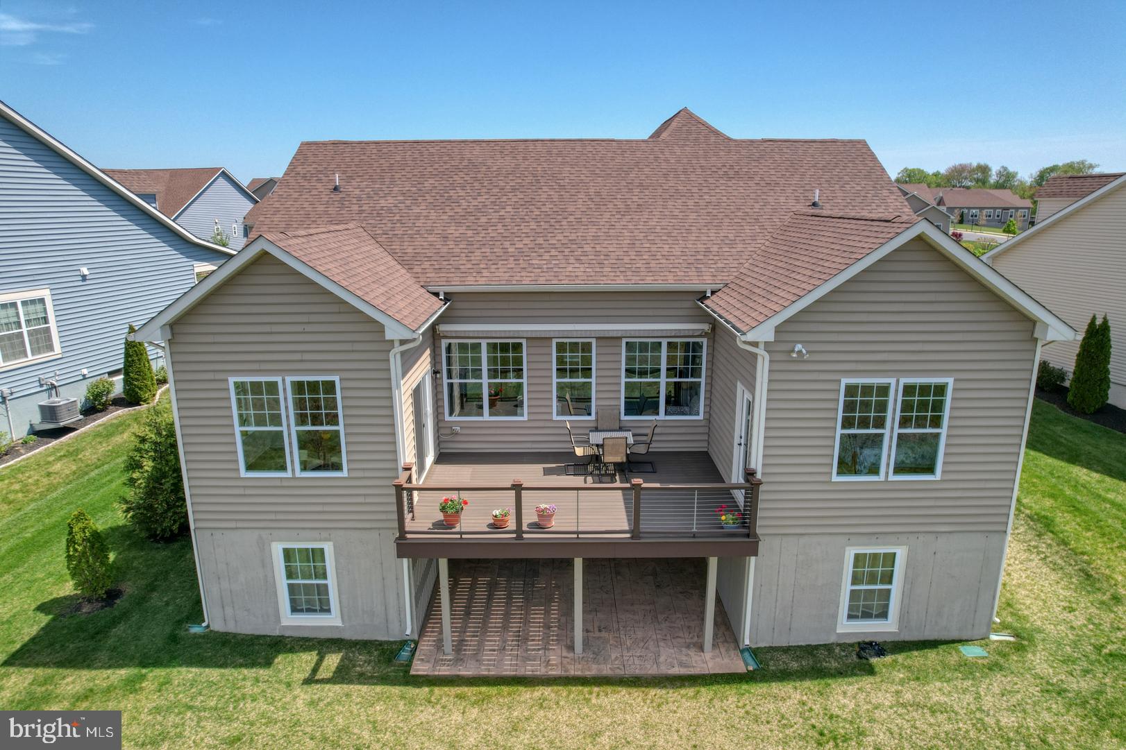 2722 van Cliburn Cir