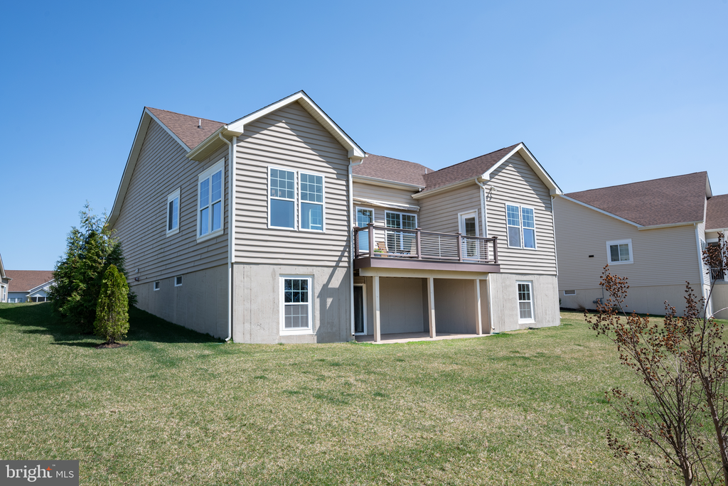 2722 van Cliburn Cir