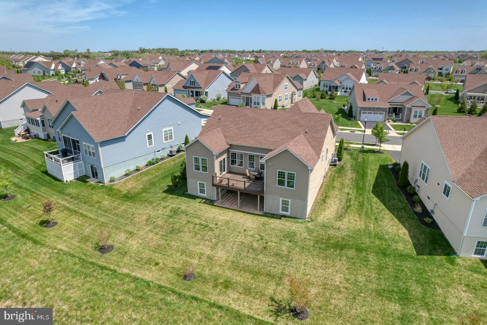 2722 van Cliburn Cir