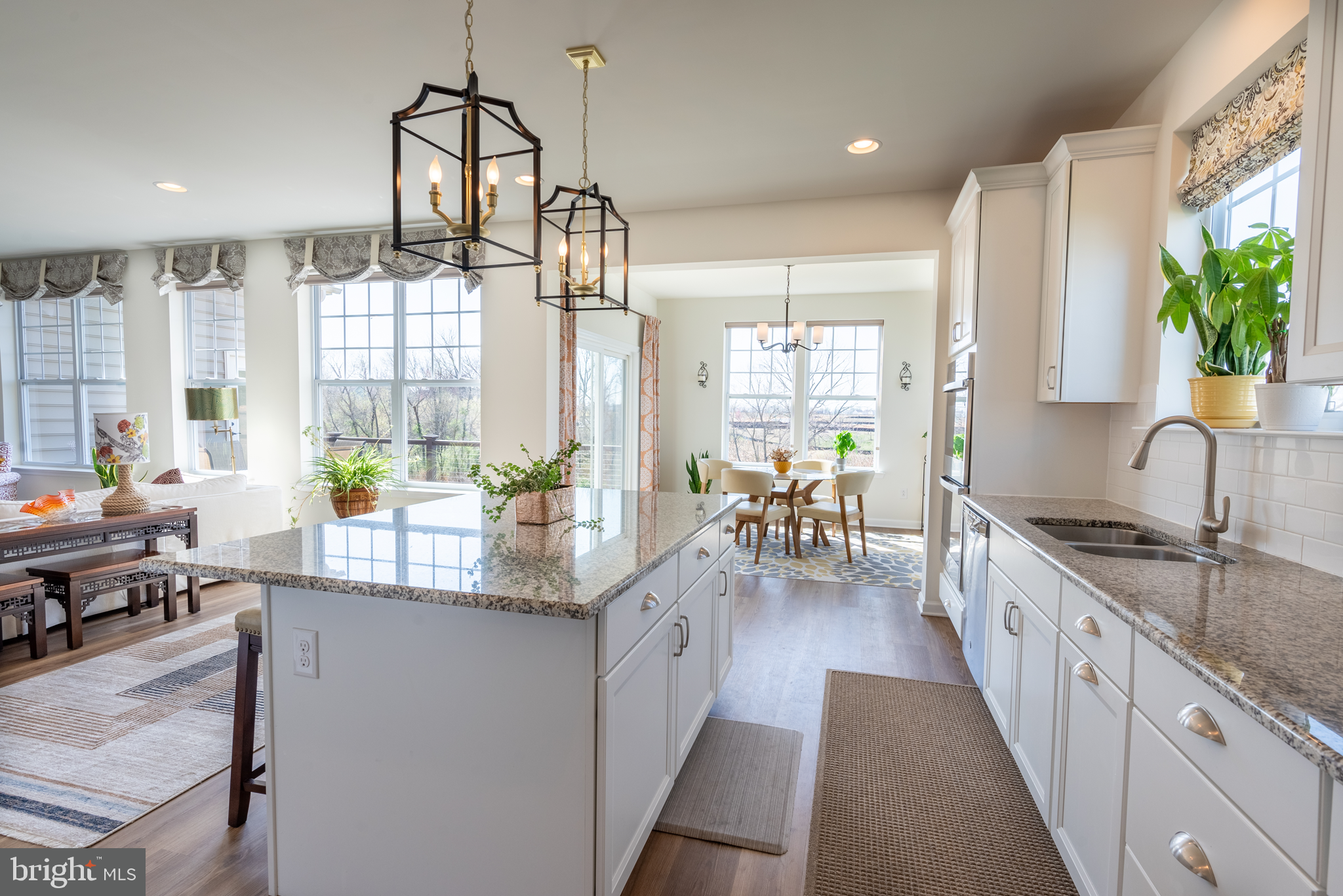2722 van Cliburn Cir