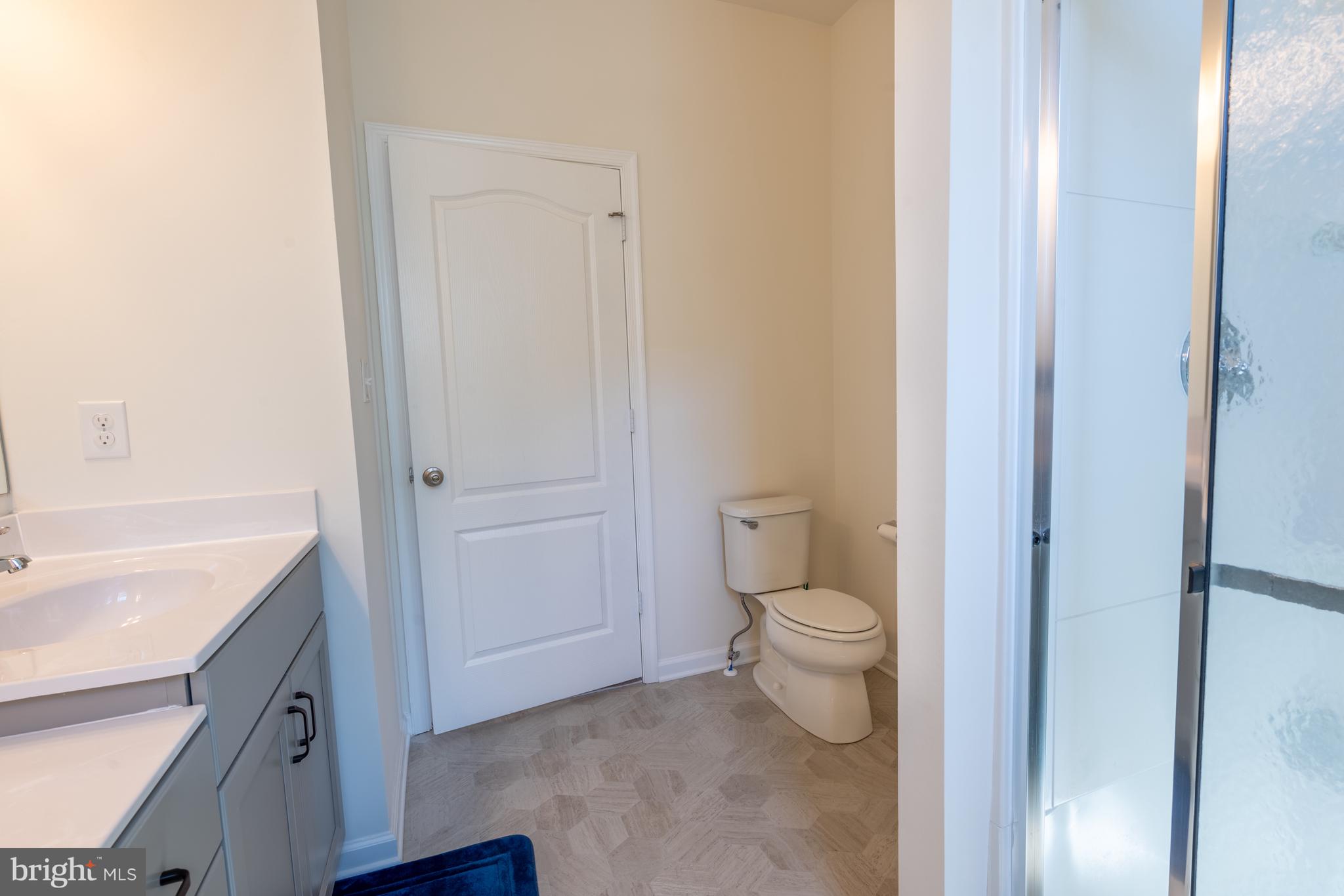 2722 van Cliburn Cir
