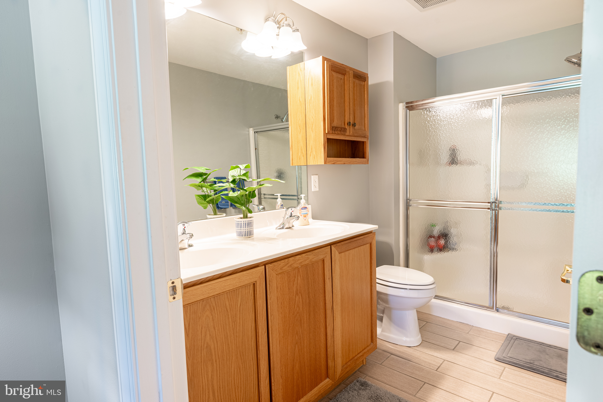 1000 Fountainview Cir #304