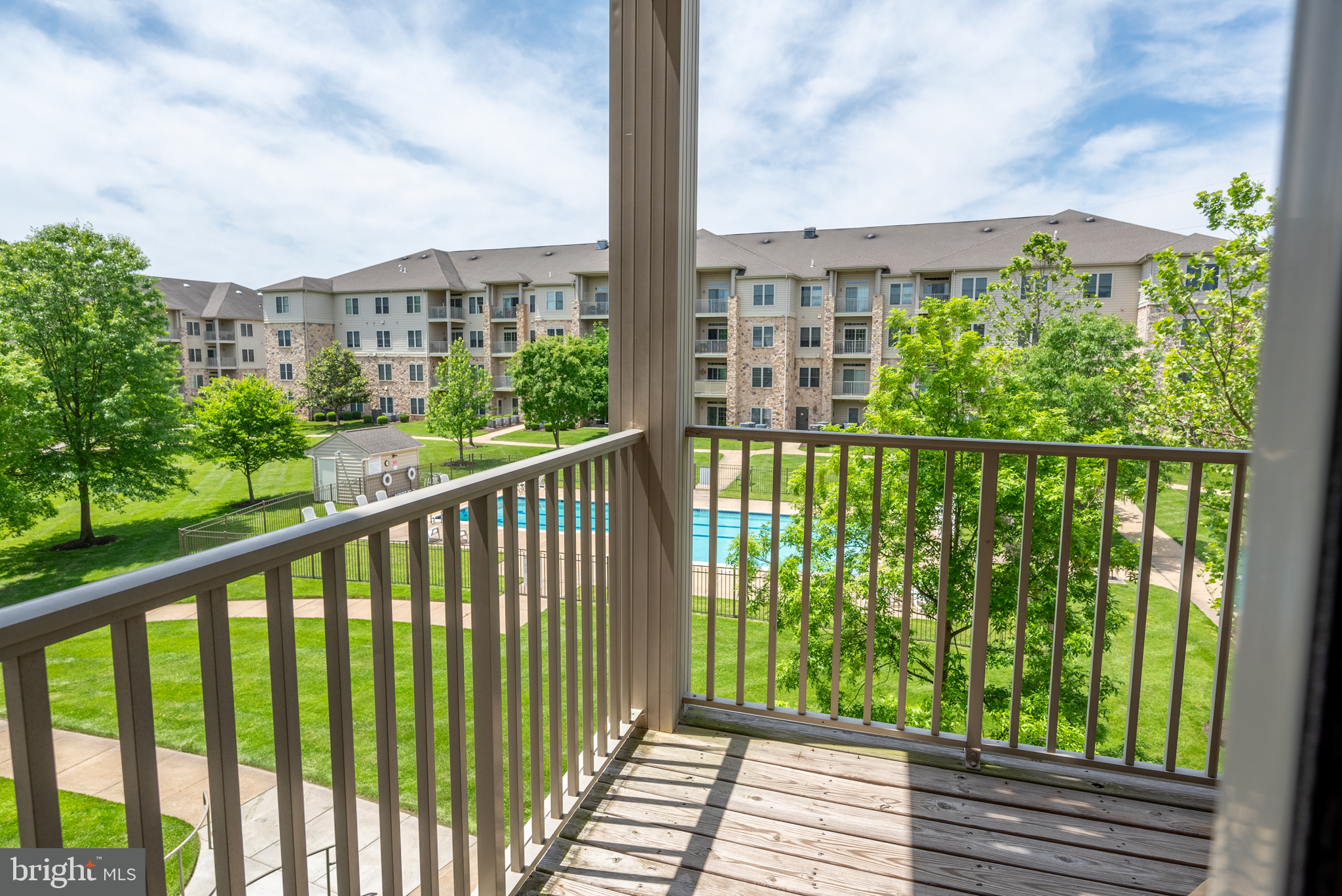 1000 Fountainview Cir #304