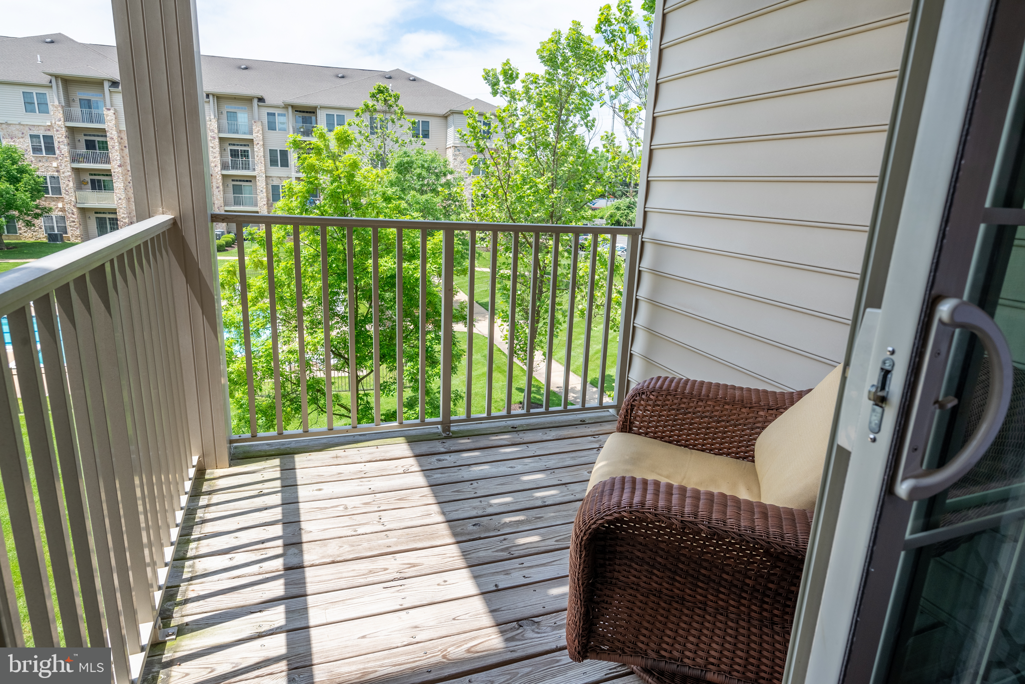 1000 Fountainview Cir #304