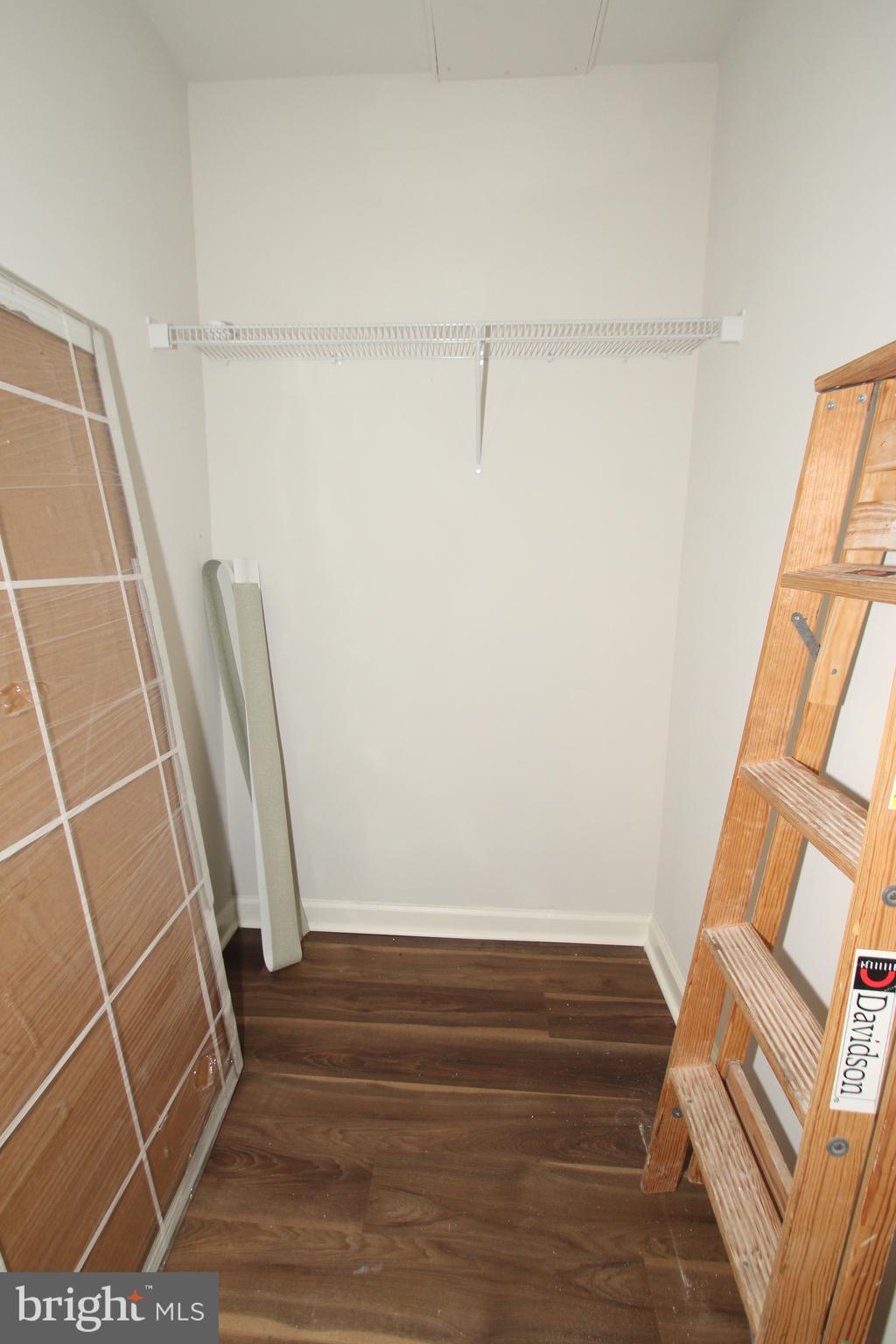 3000 FOUNTAINVIEW CIRCLE 102